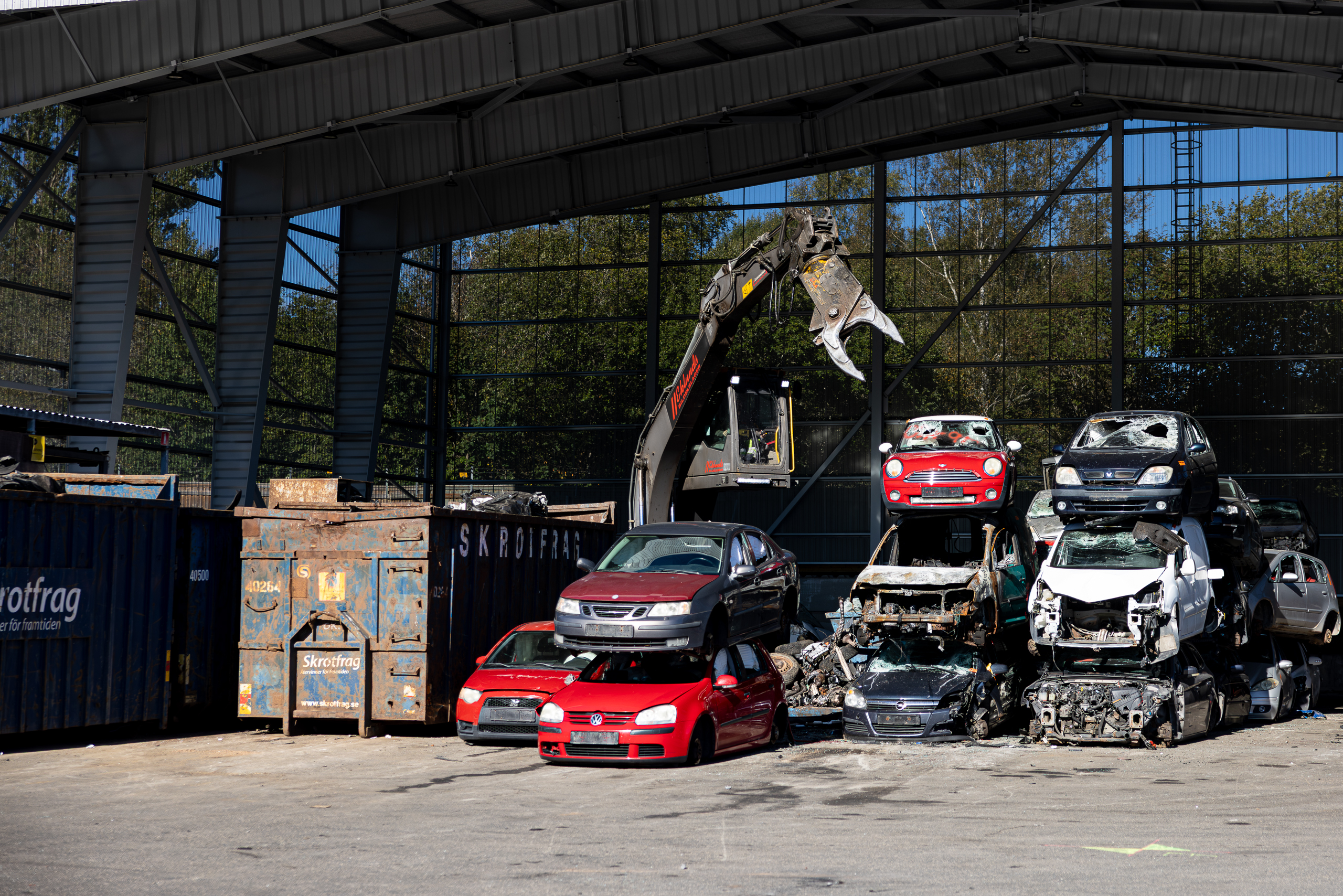 Eklunds Bildelslager Reklambilder